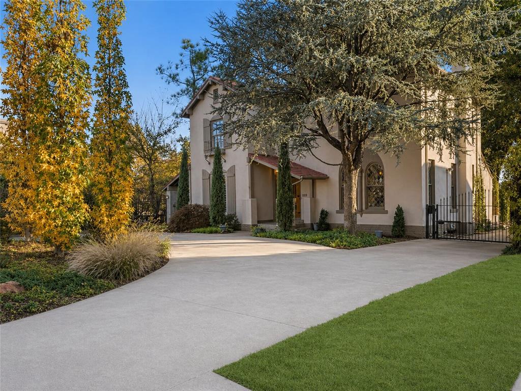 900 NW 14th Street