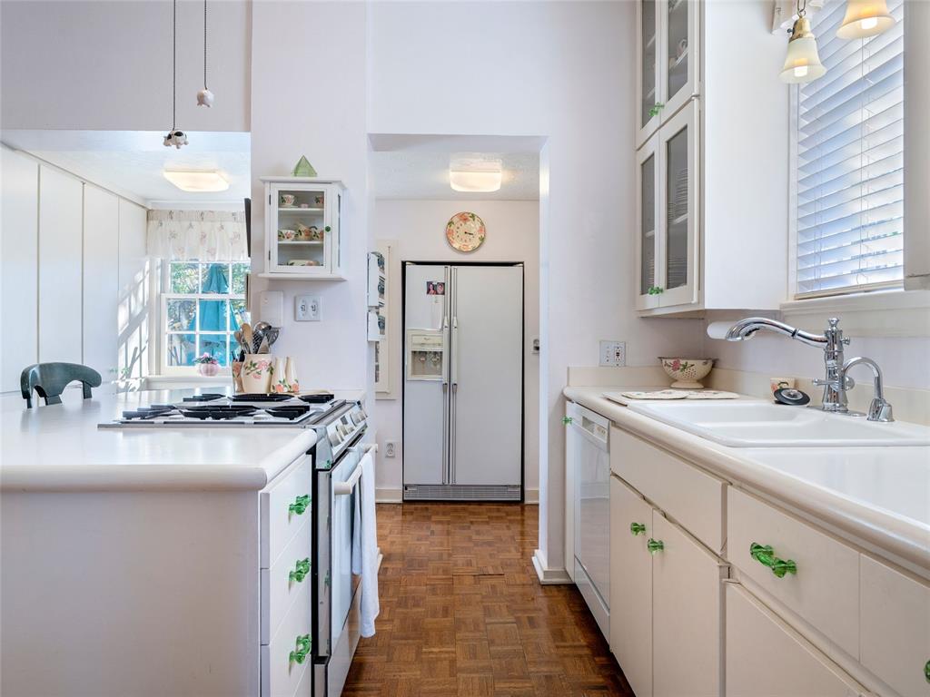 900 NW 14th Street