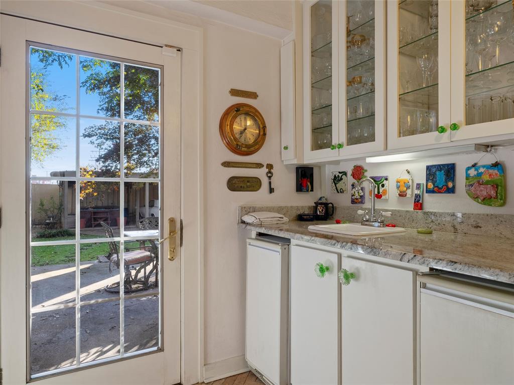 900 NW 14th Street