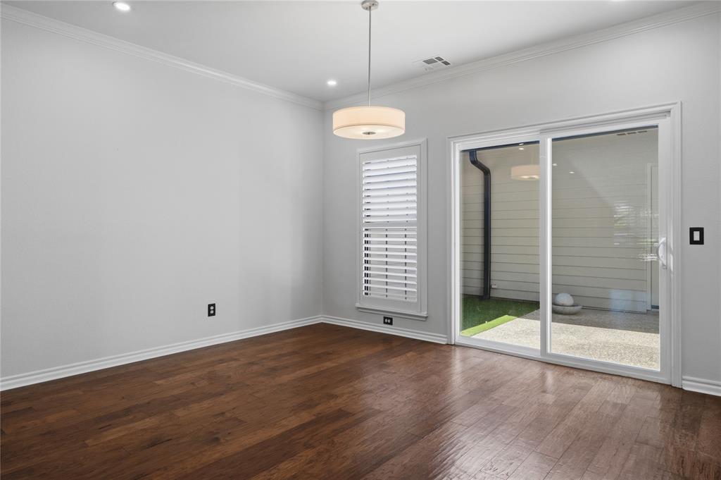 6208 Waterford Boulevard Unit: 106