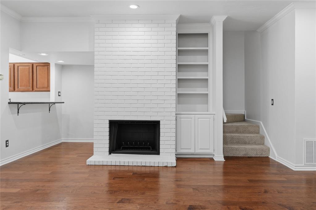 6208 Waterford Boulevard Unit: 106