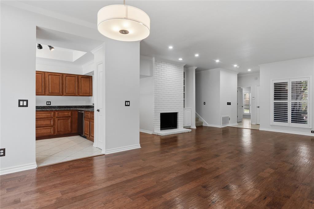 6208 Waterford Boulevard Unit: 106