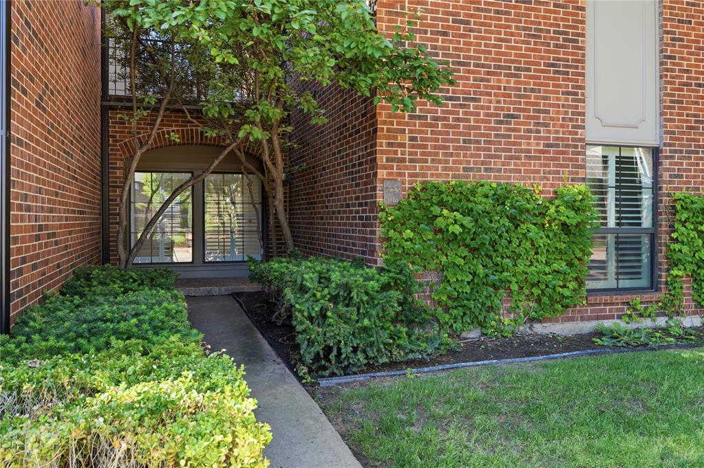 6208 Waterford Boulevard Unit: 106