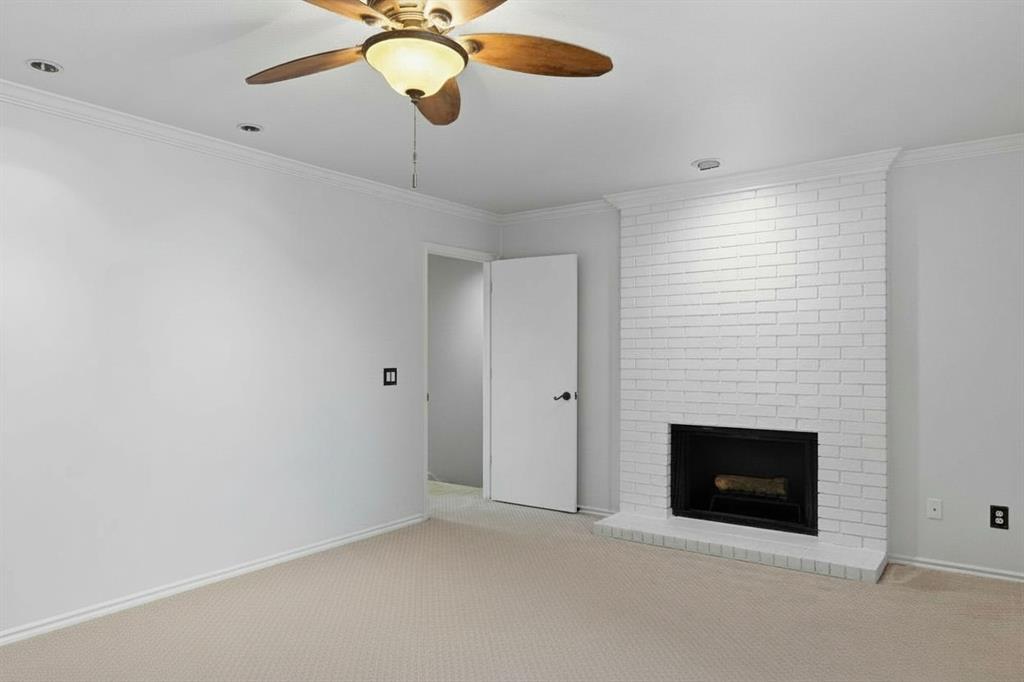 6208 Waterford Boulevard Unit: 106