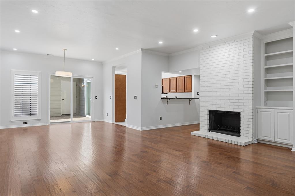 6208 Waterford Boulevard Unit: 106