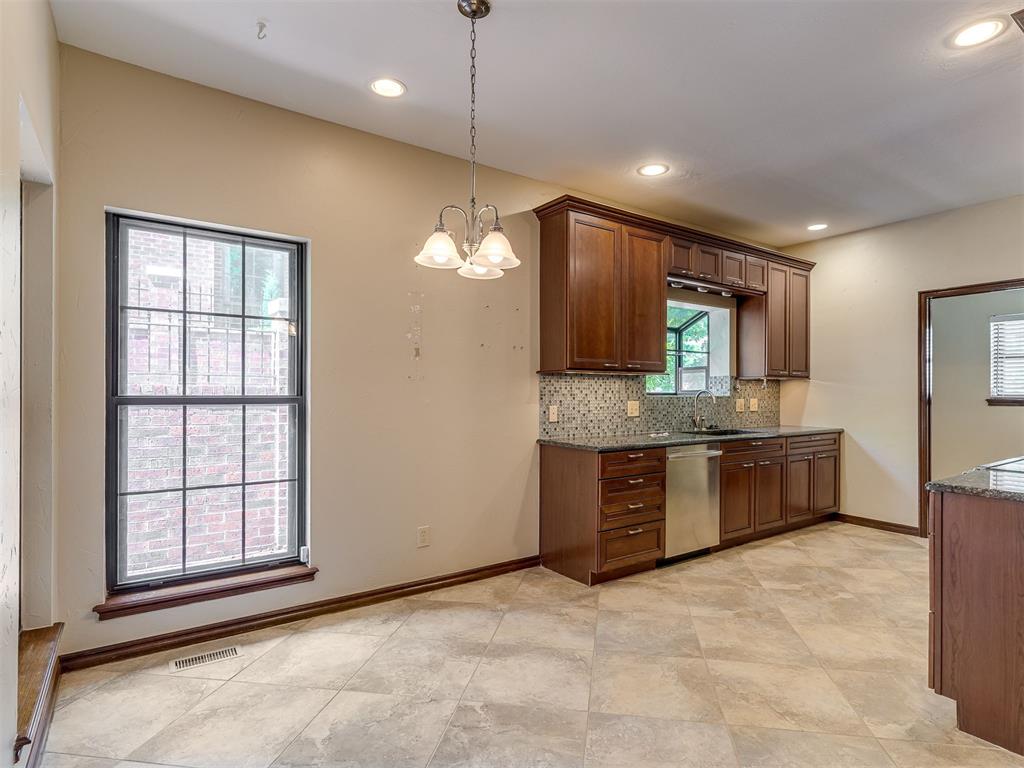 6208 Waterford Boulevard Unit: 96