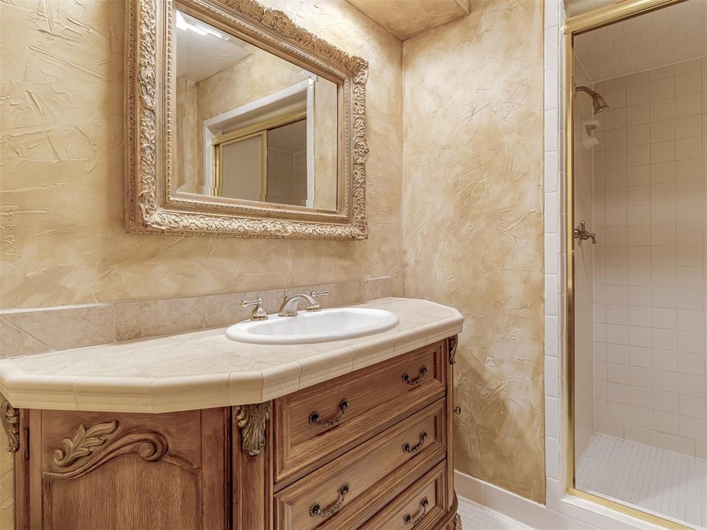 6208 Waterford Boulevard Unit: 96