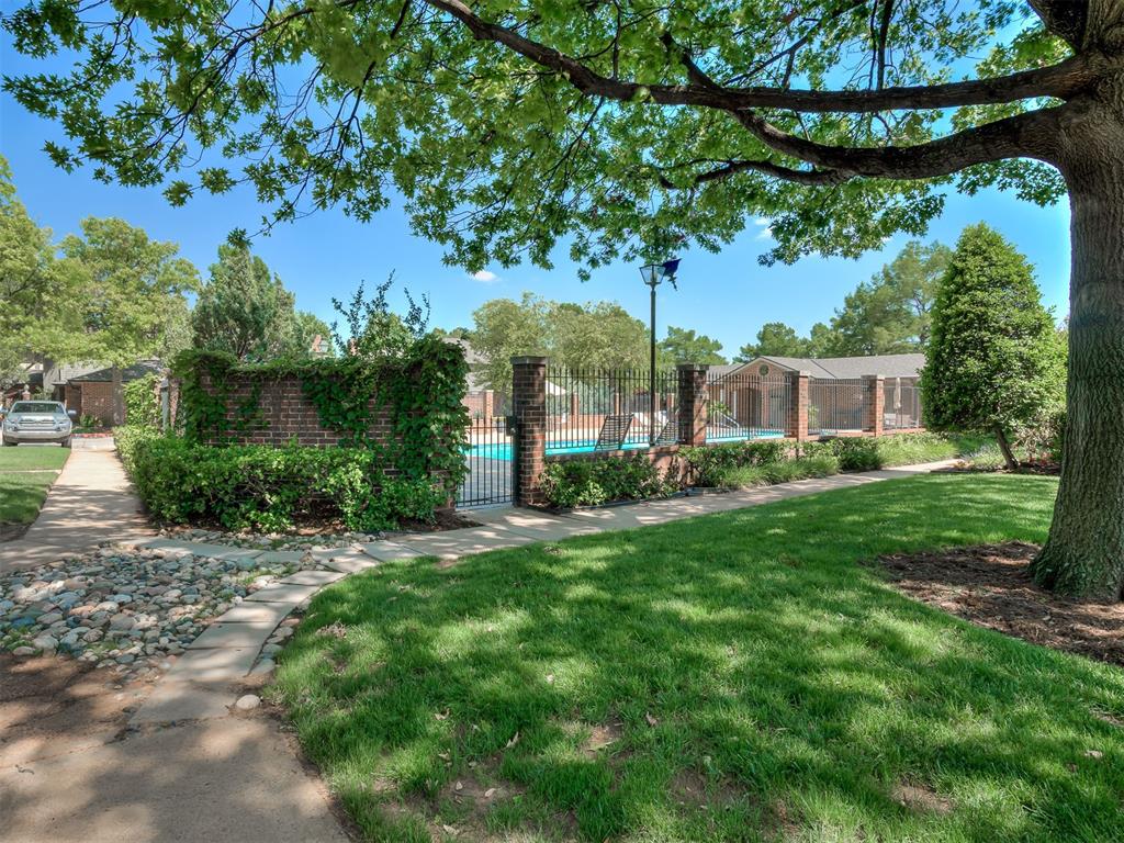 6208 Waterford Boulevard Unit: 96