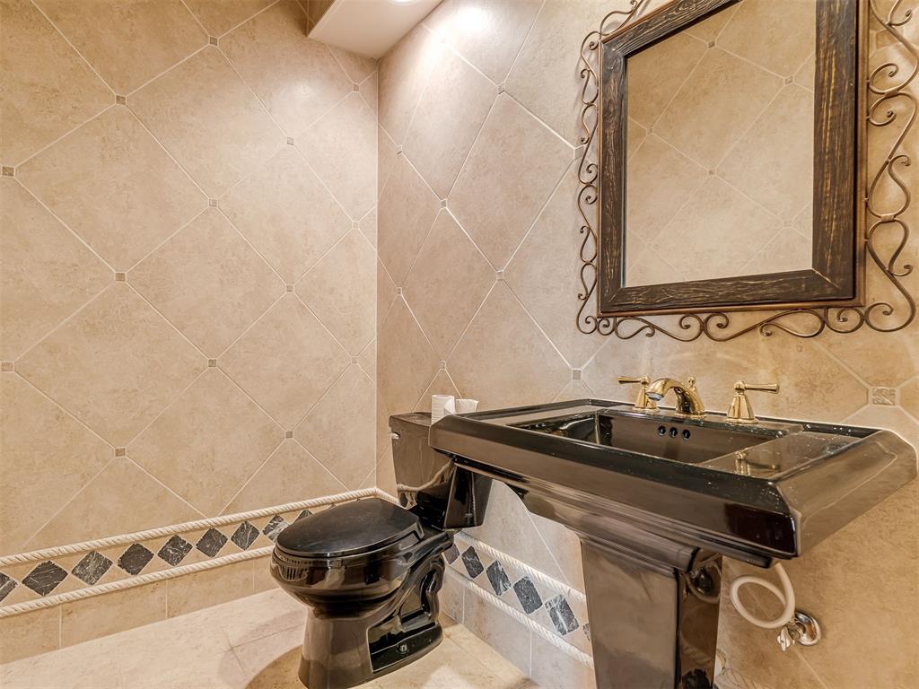 6208 Waterford Boulevard Unit: 96