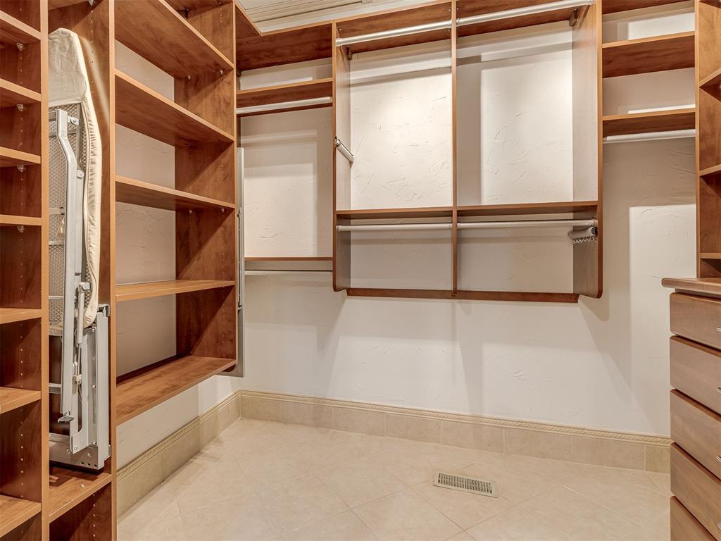 6208 Waterford Boulevard Unit: 96