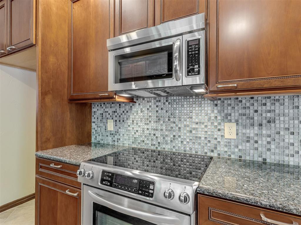 6208 Waterford Boulevard Unit: 96
