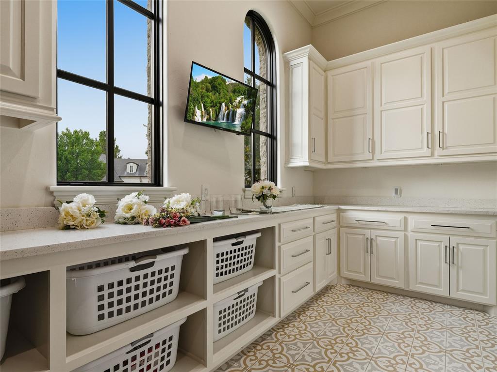 5616 Normandy Terrace