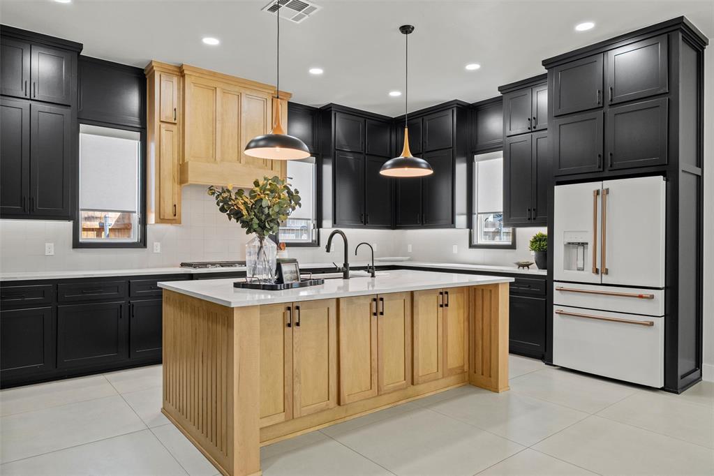 15444 Bonita Lane