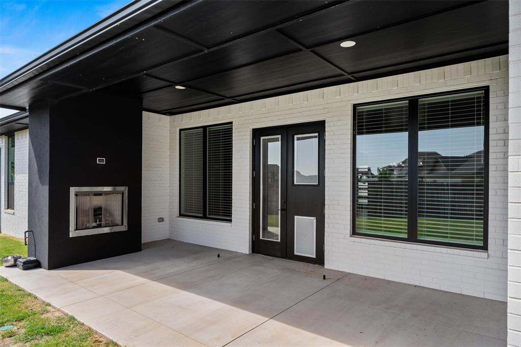 15444 Bonita Lane