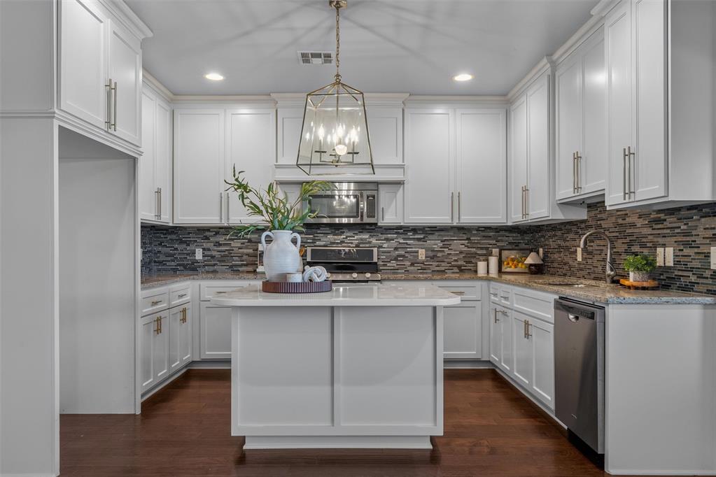 7201 NW 158th Street