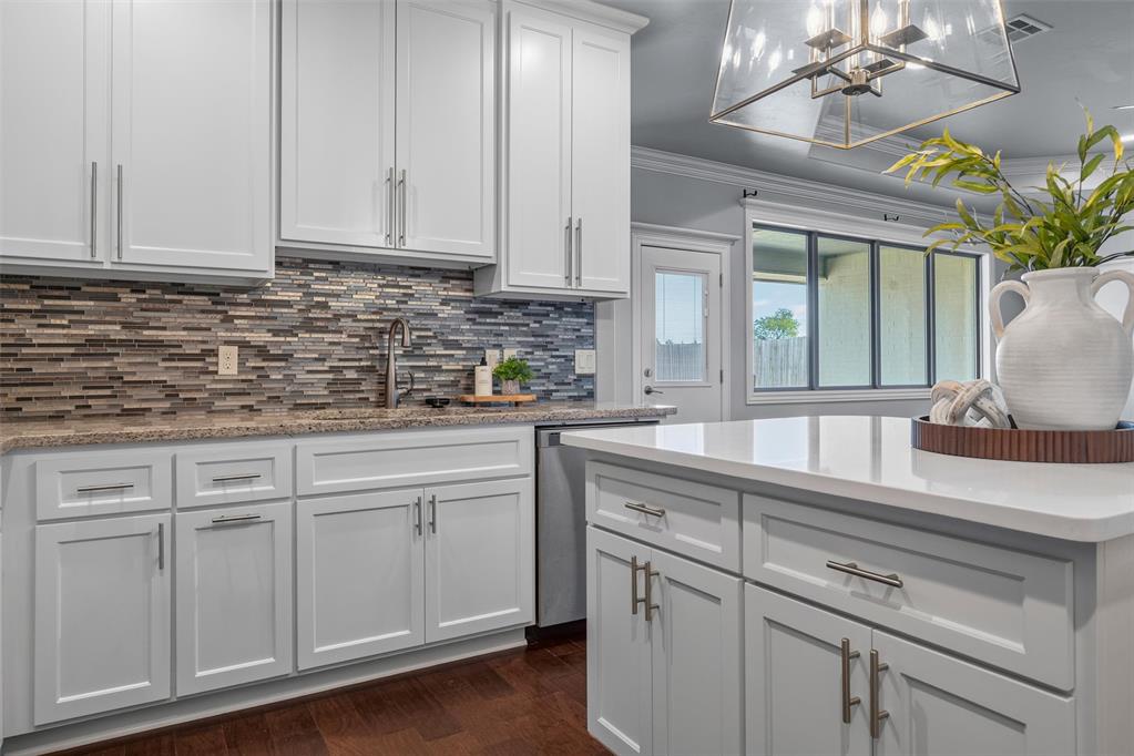 7201 NW 158th Street