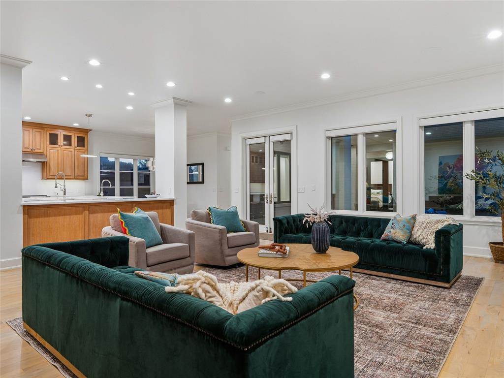 1115 Cumberland Court