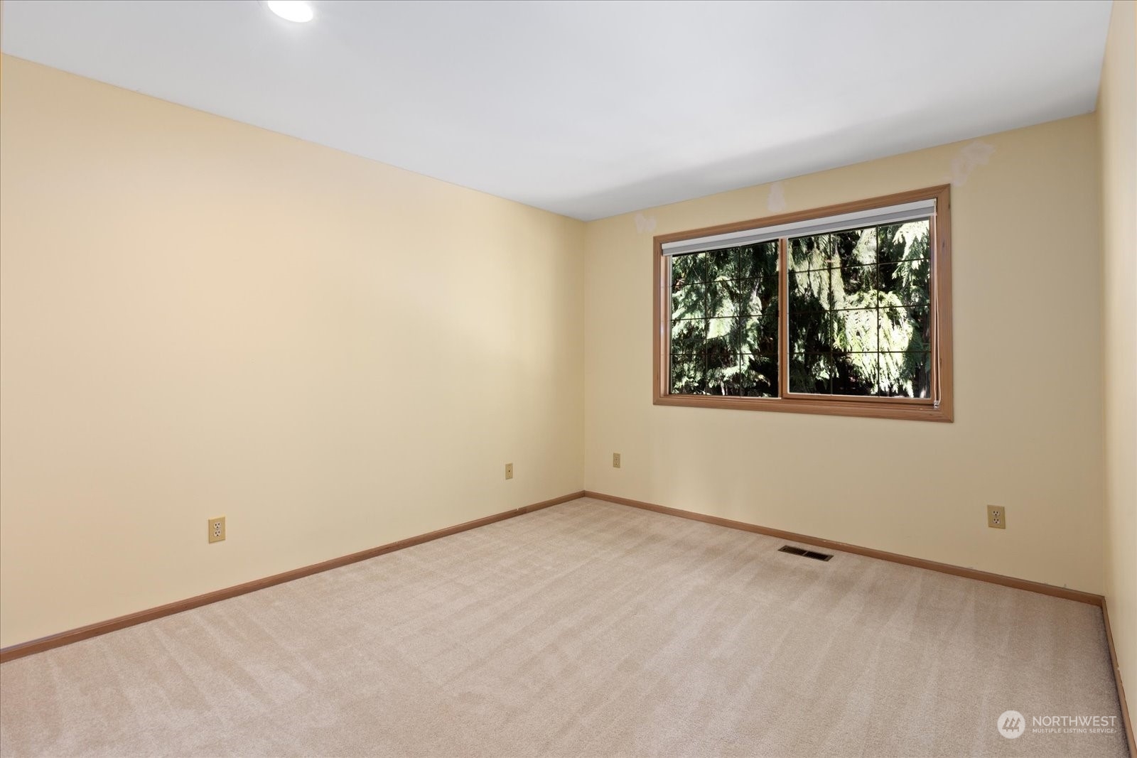 22515 NE 165th Court