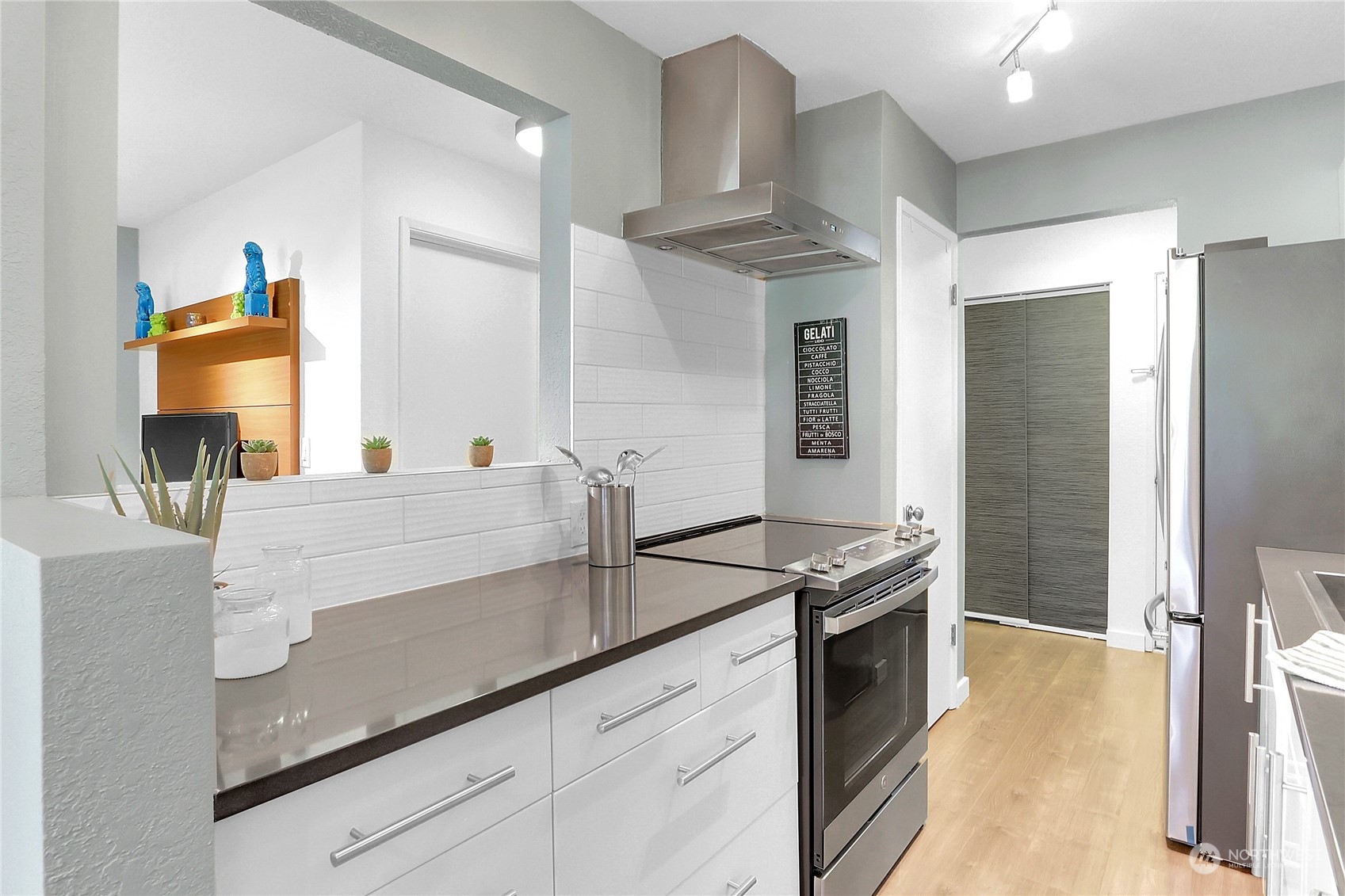 14602 NE 51st Street Unit: D2