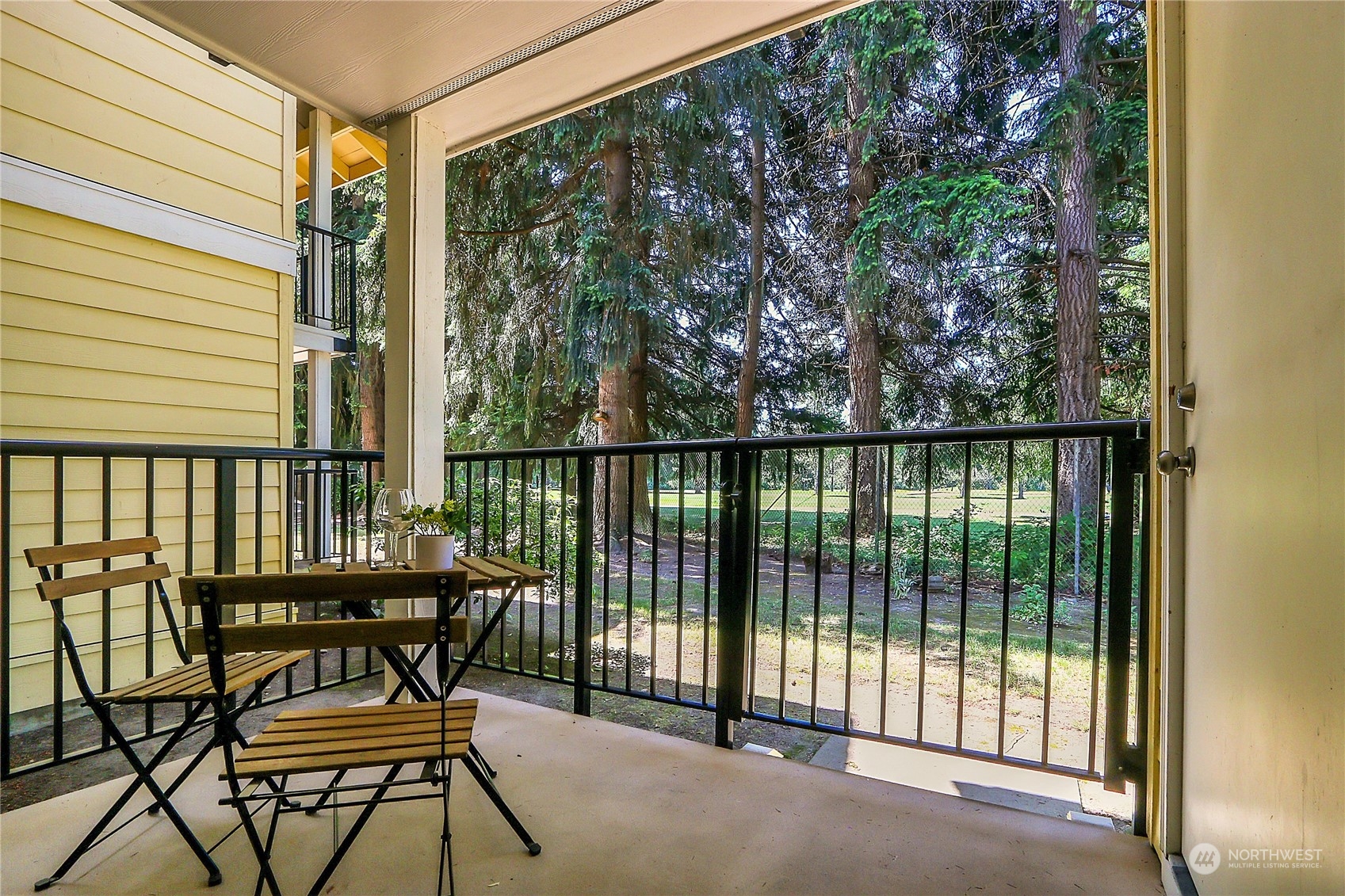 14602 NE 51st Street Unit: D2