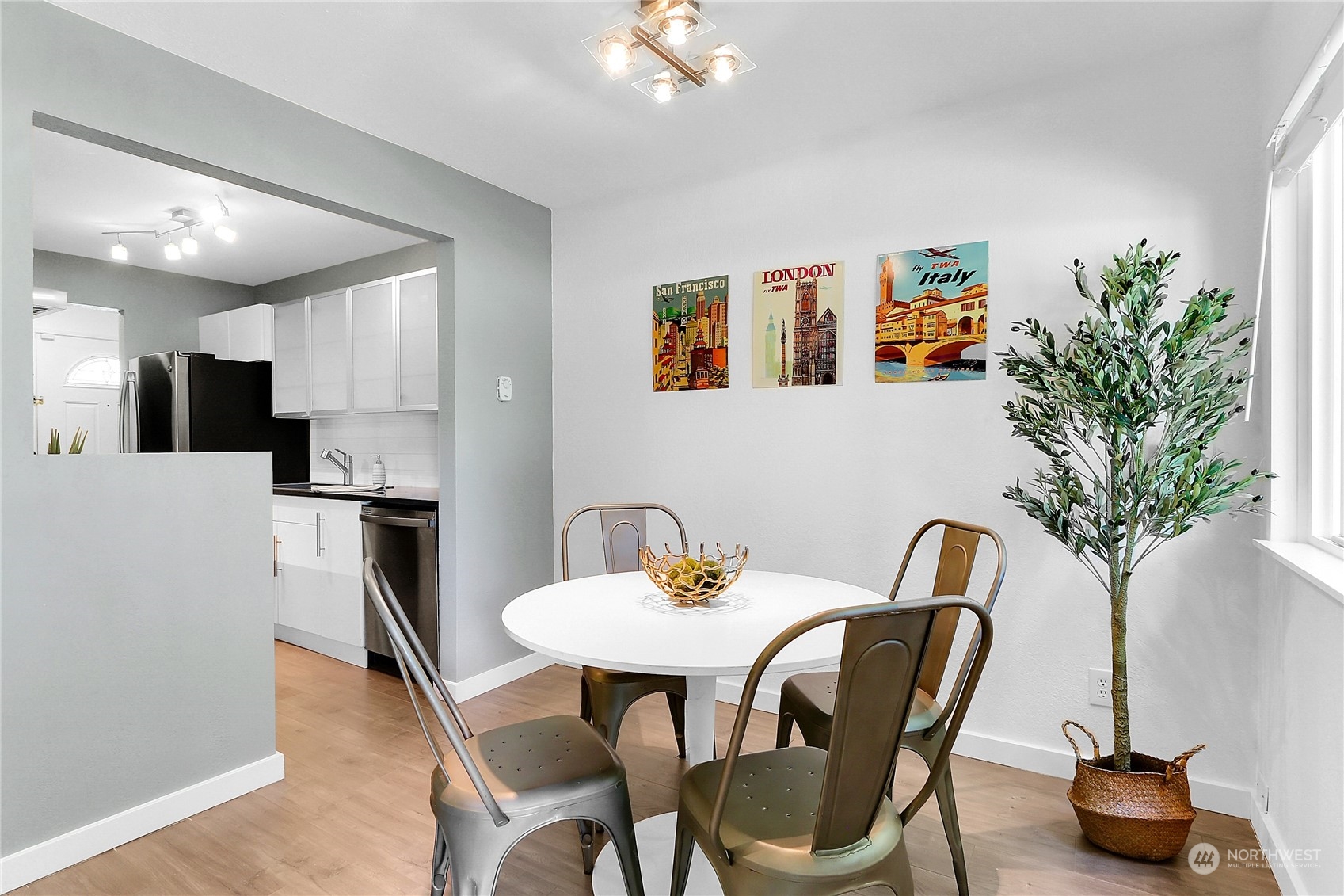 14602 NE 51st Street Unit: D2