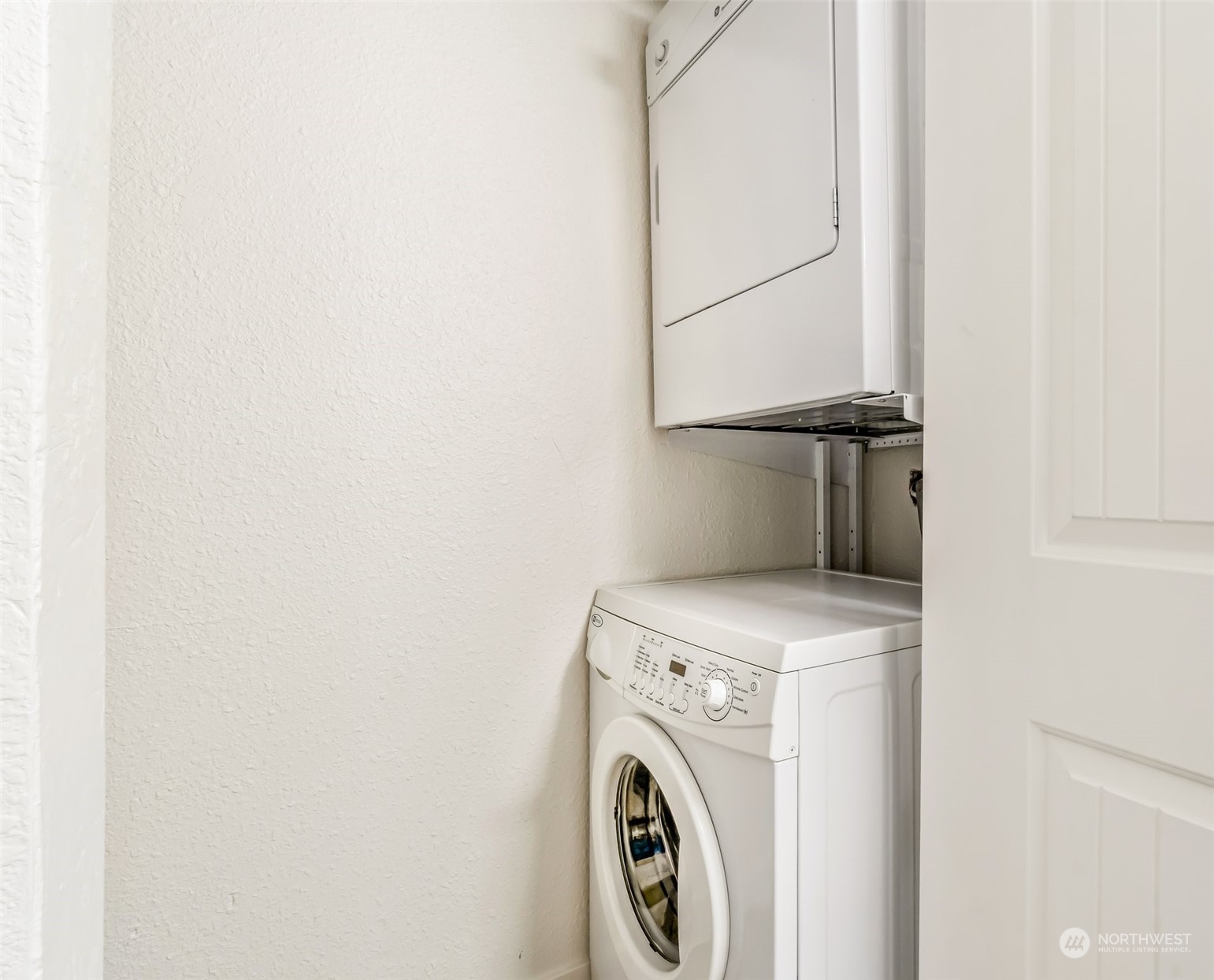 615 75th Street SE Unit: D-68