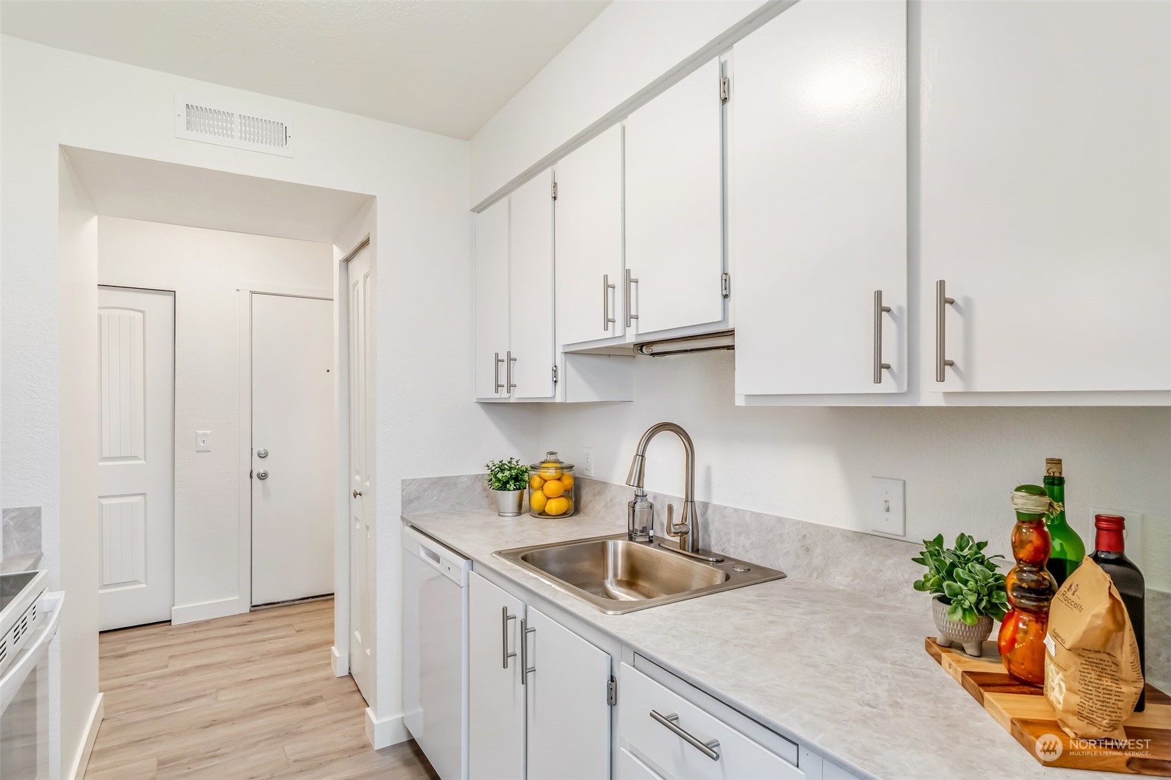 615 75th Street SE Unit: D-68