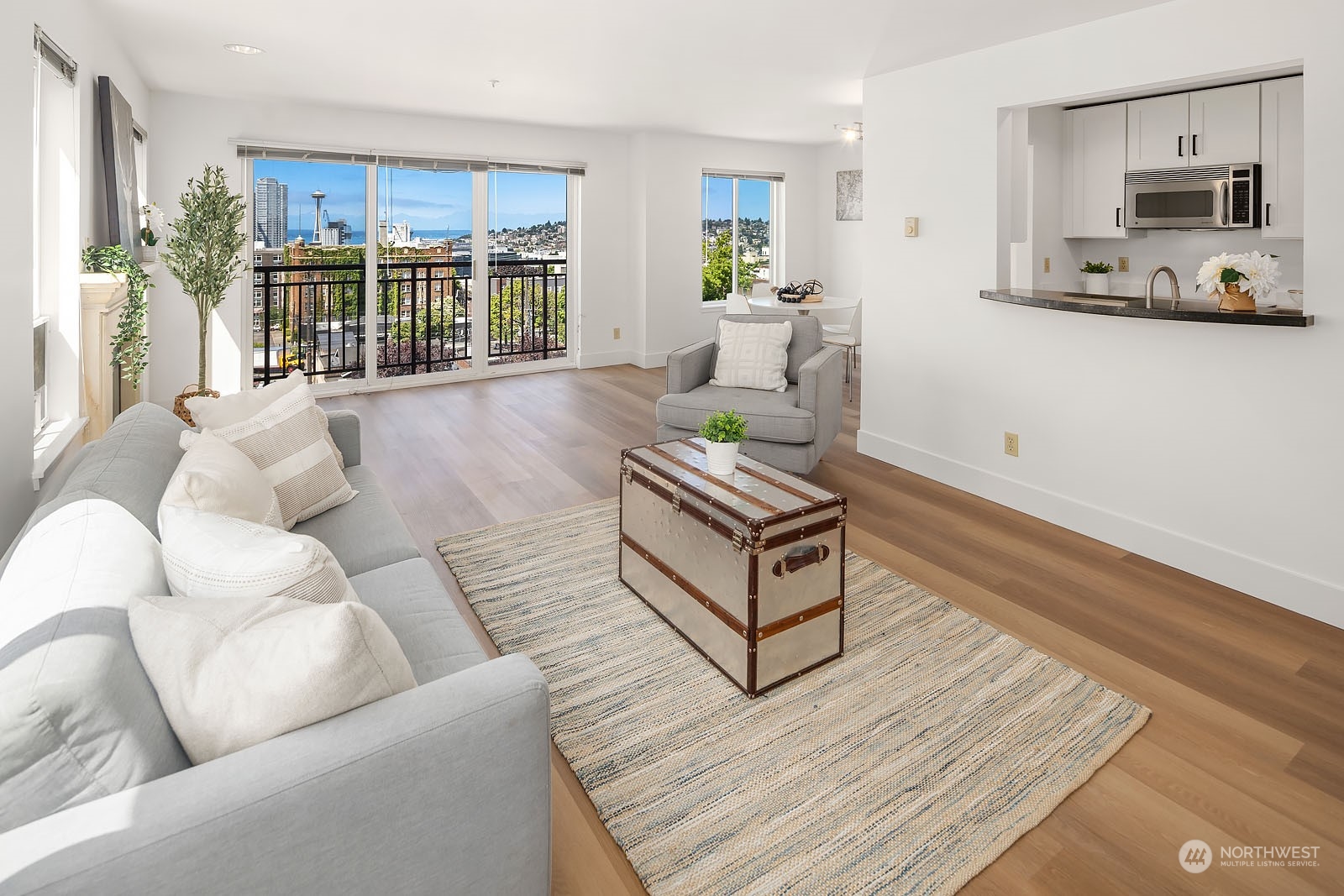 1711 E Olive Way Unit: S419