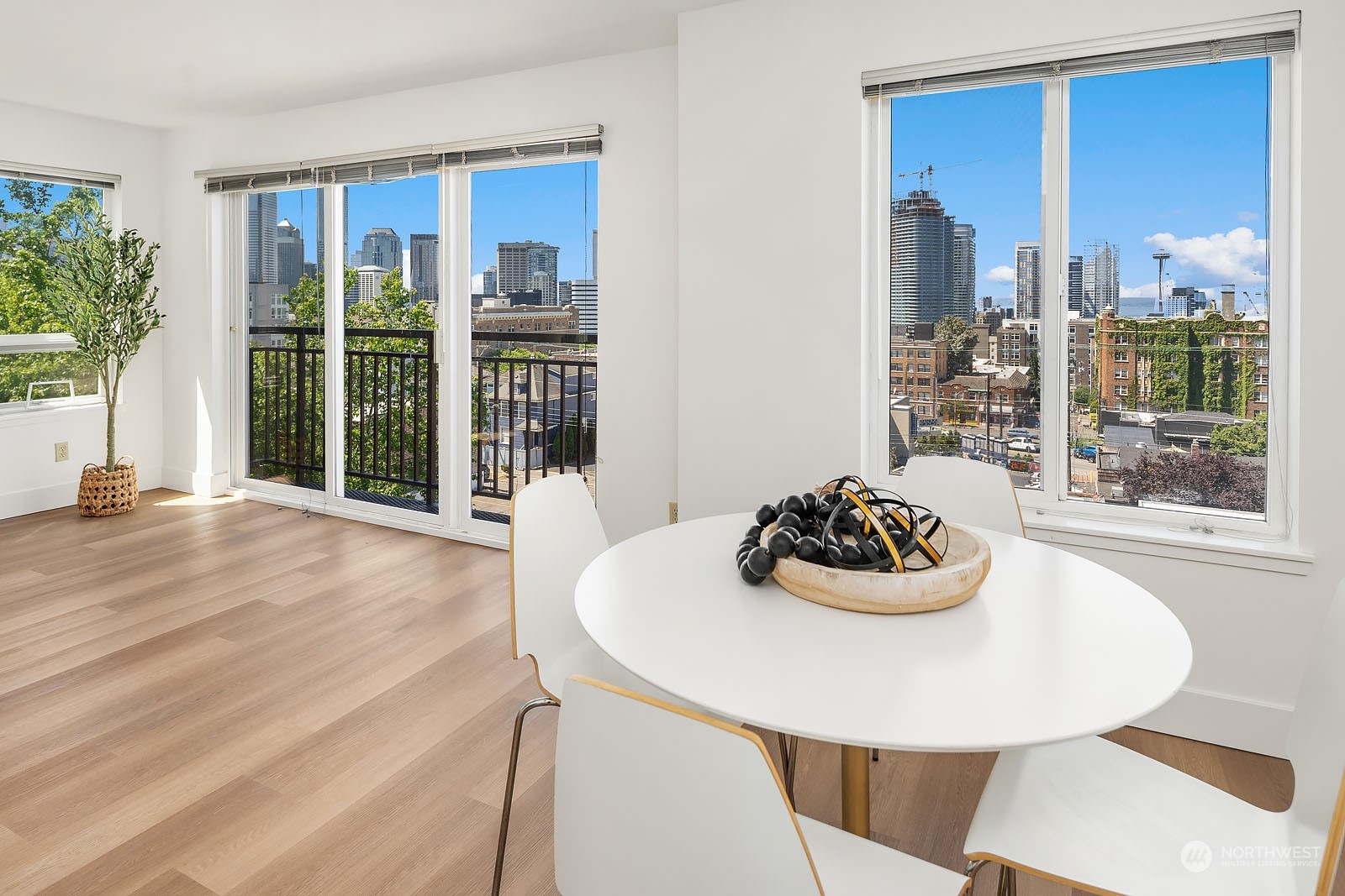 1711 E Olive Way Unit: S419