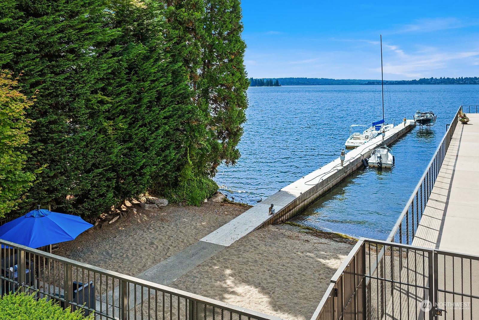 5535 Lake Washington Boulevard NE Unit: 101