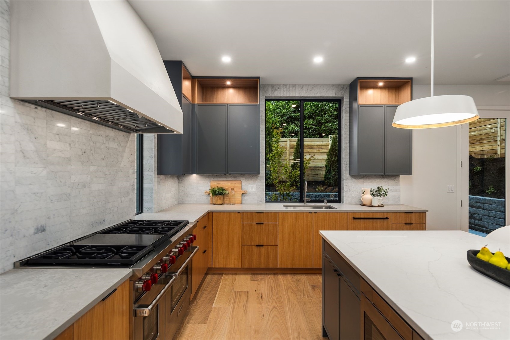 1806 31st Avenue