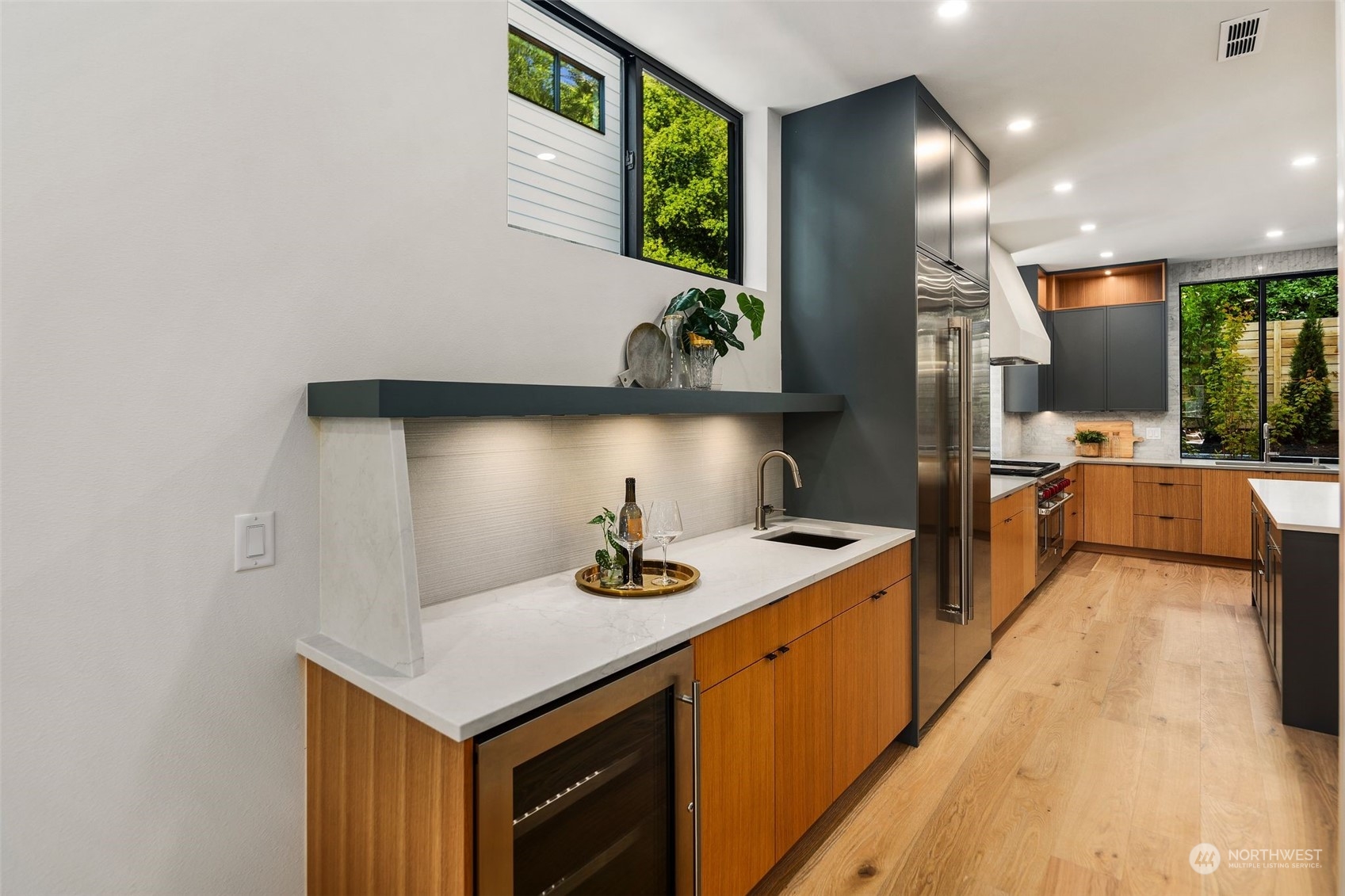 1806 31st Avenue