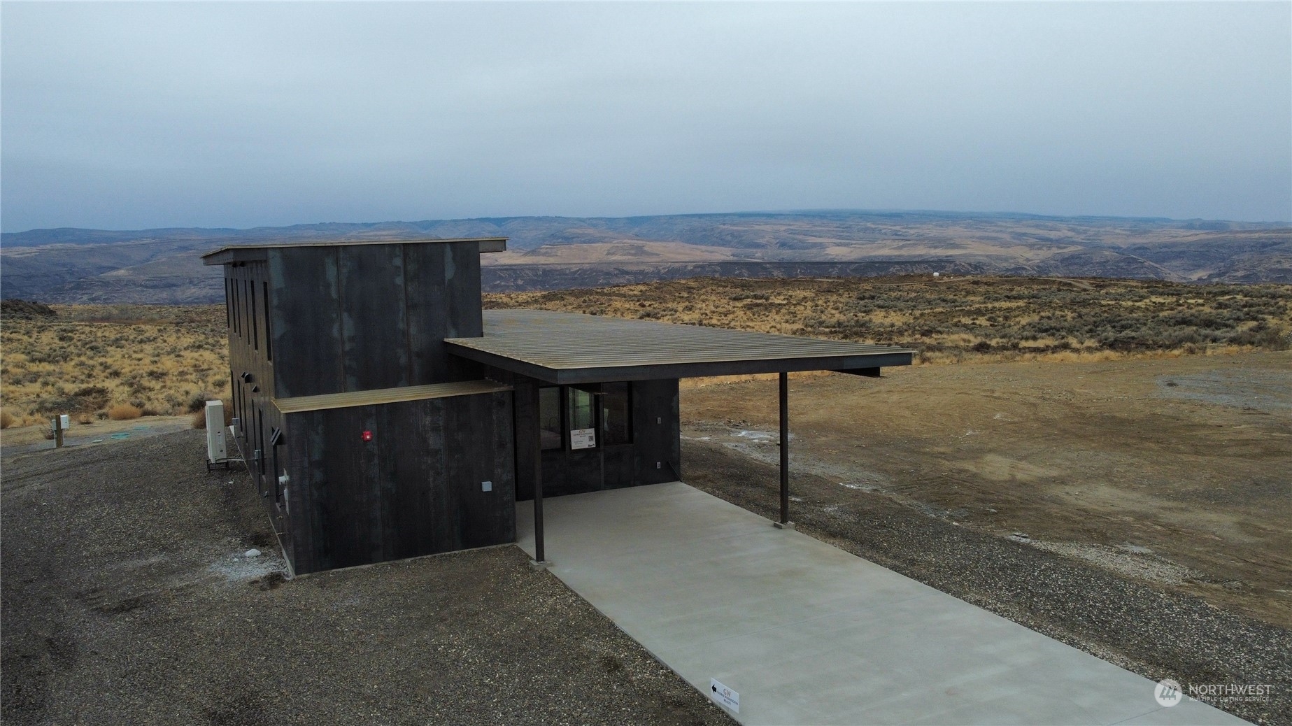 192 NW Rattlesnake Point Road