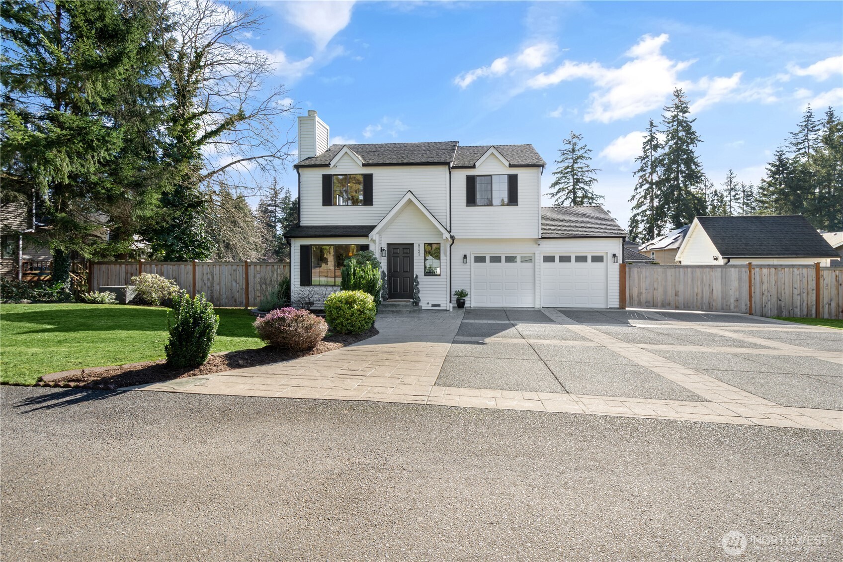 8121 NE 147th Pl