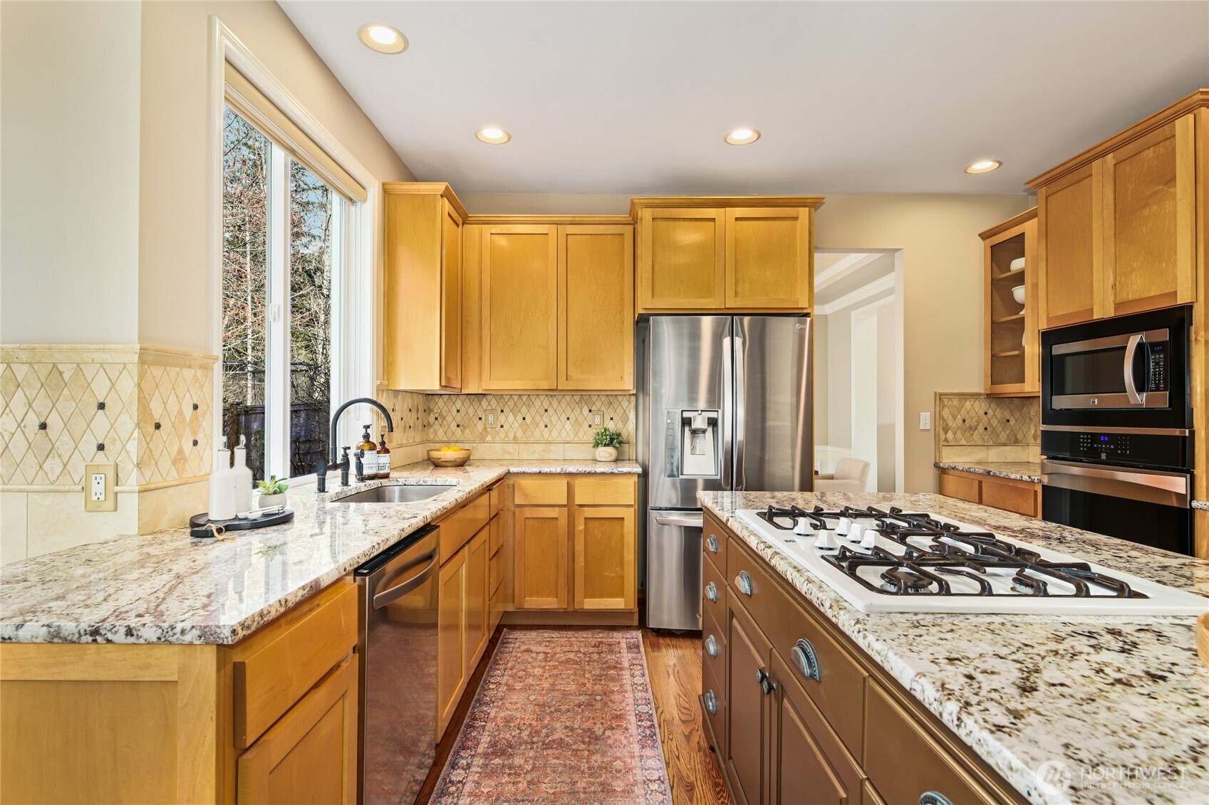 15806 67th Drive SE