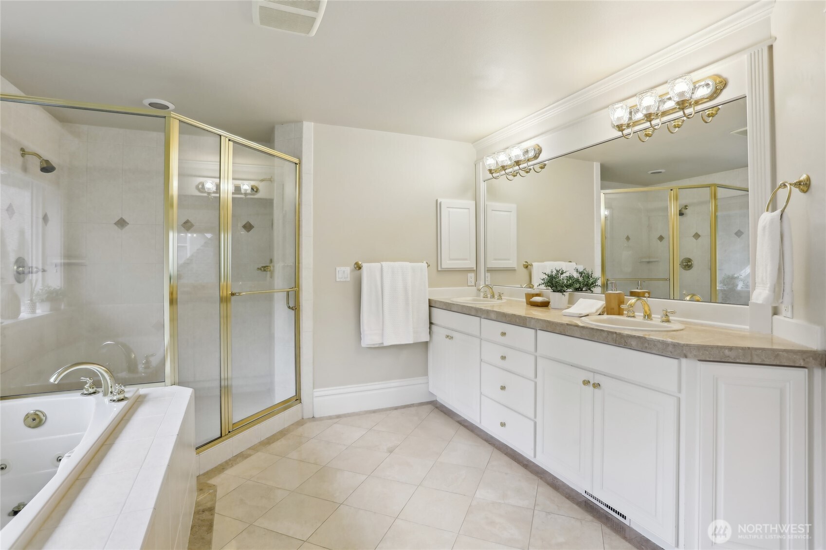 8467 SE 69th Place