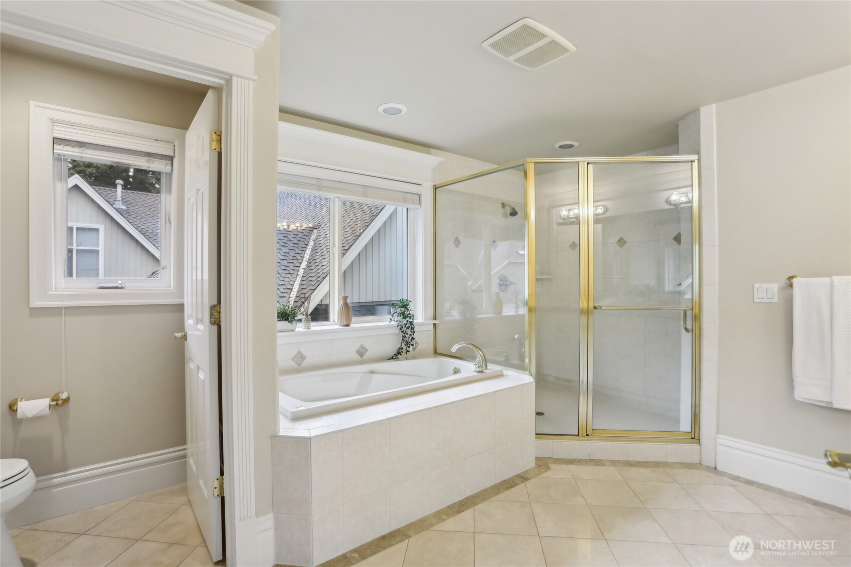 8467 SE 69th Place