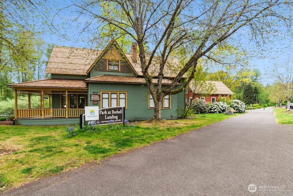 9620 Main Street Unit: B
