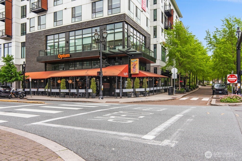 9620 Main Street Unit: B