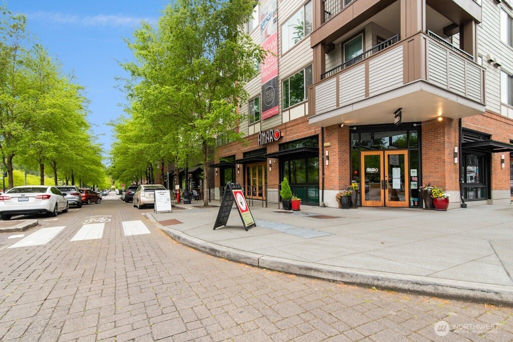 9620 Main Street Unit: B