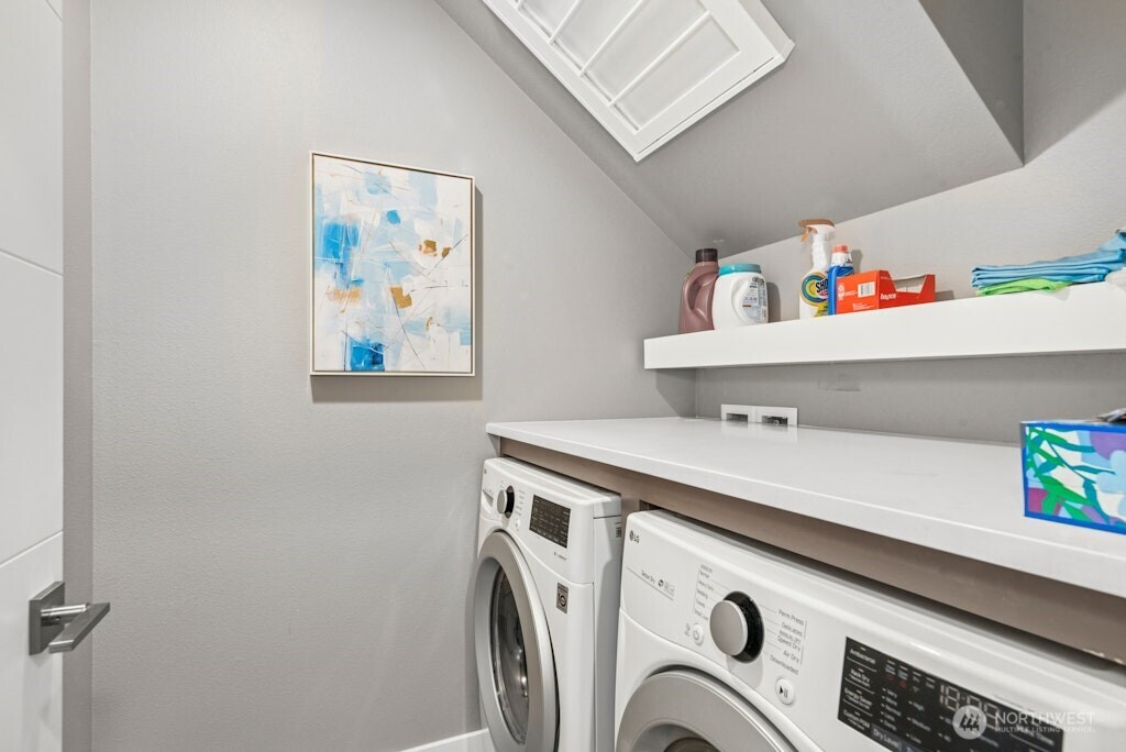 9620 Main Street Unit: B