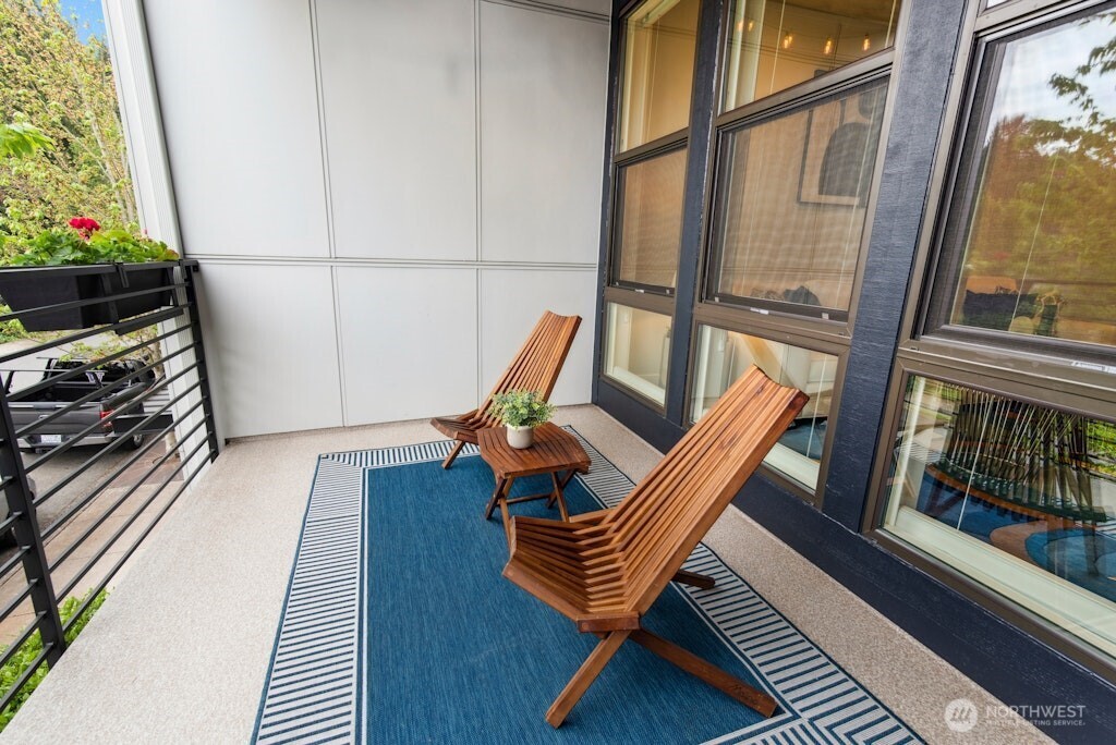 9620 Main Street Unit: B