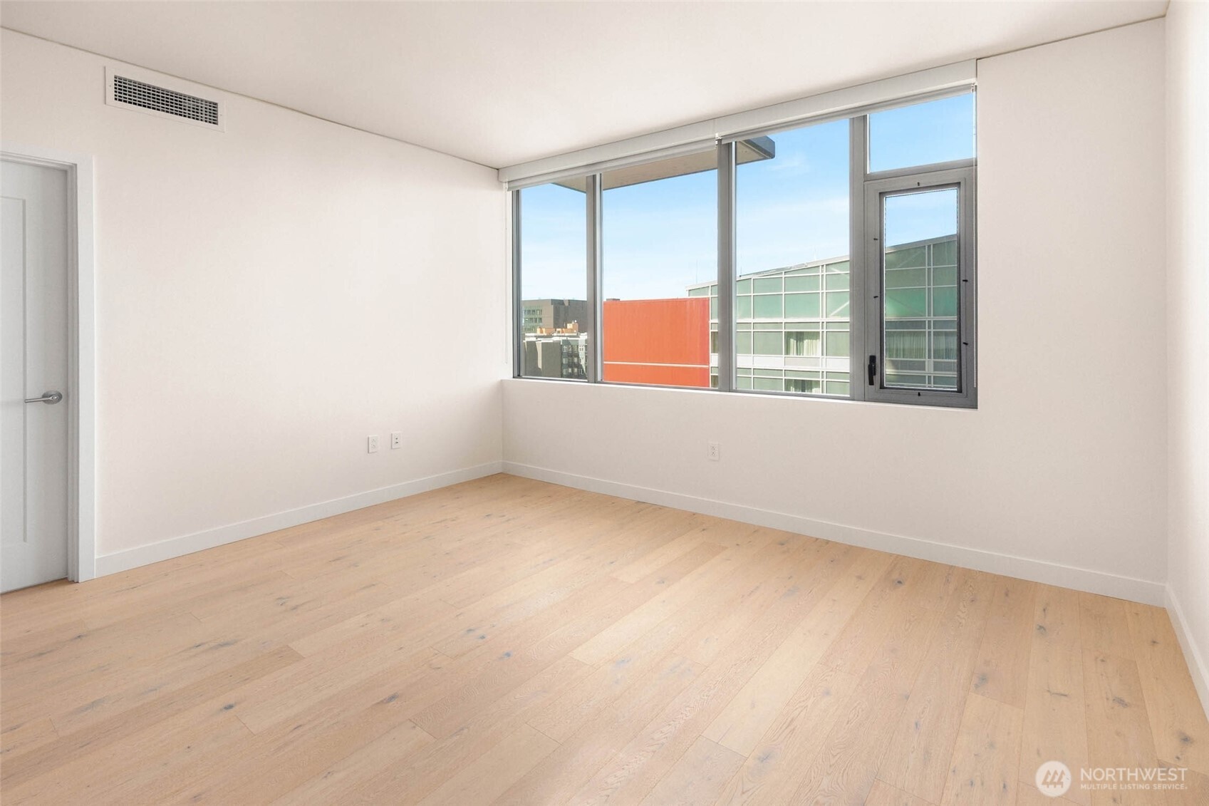 2510 6th Avenue Unit: 809