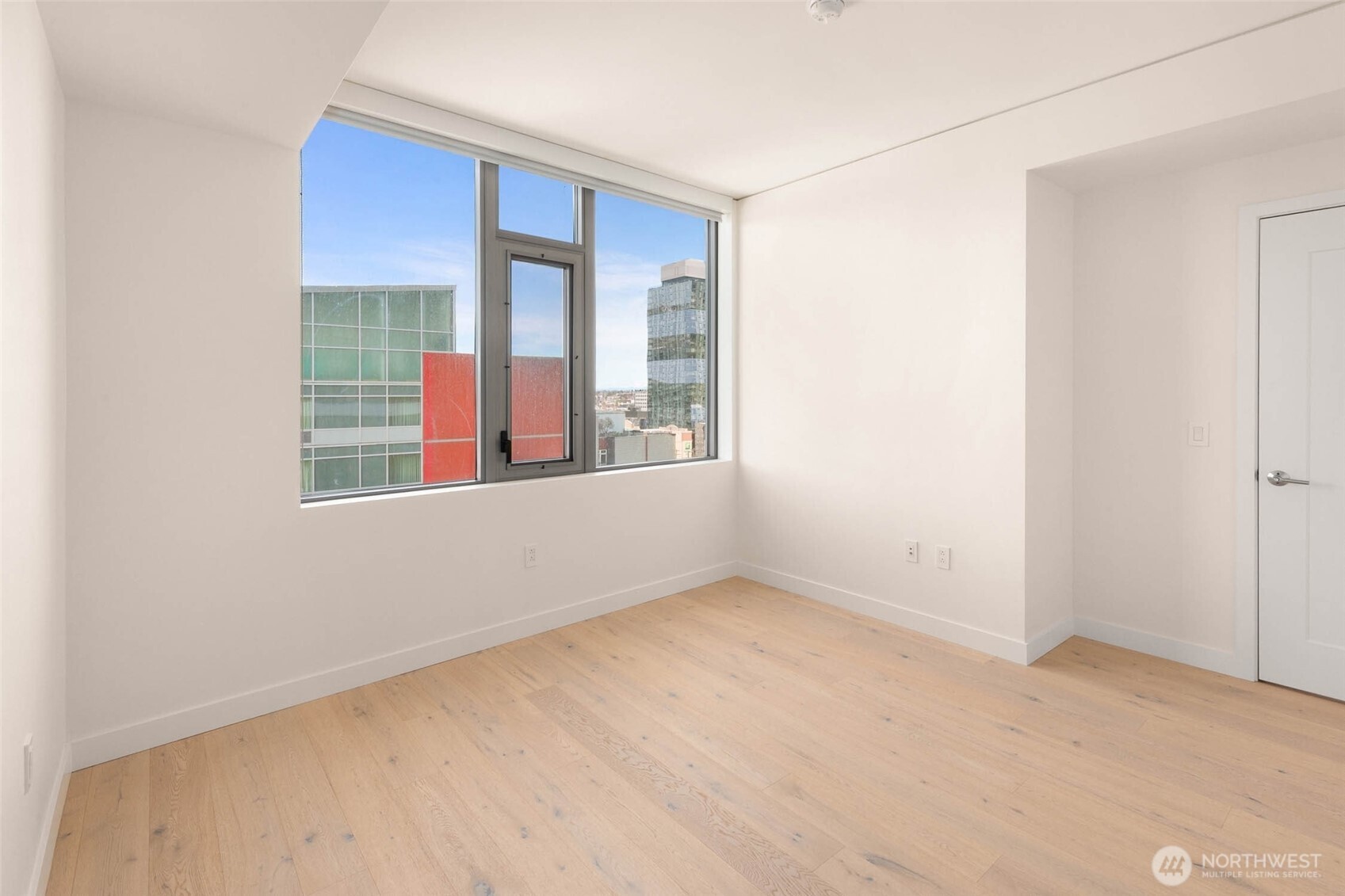 2510 6th Avenue Unit: 809