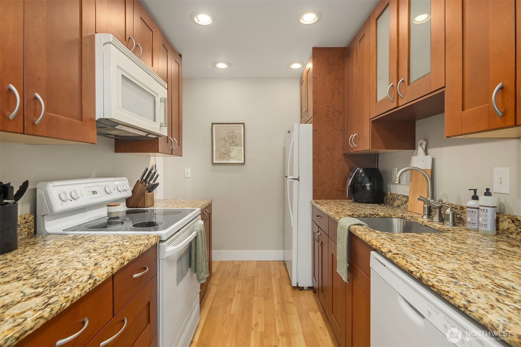 5021 Ripley Lane N Unit: 211