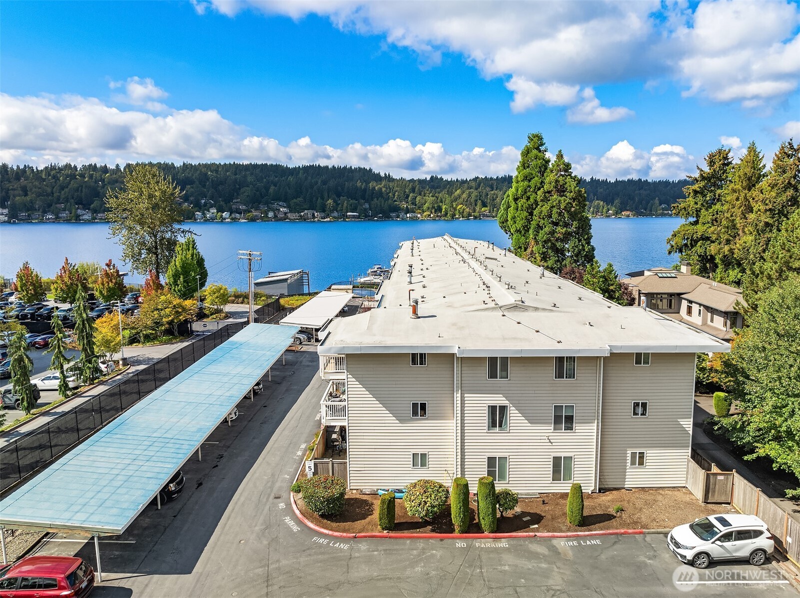 5021 Ripley Lane N Unit: 211