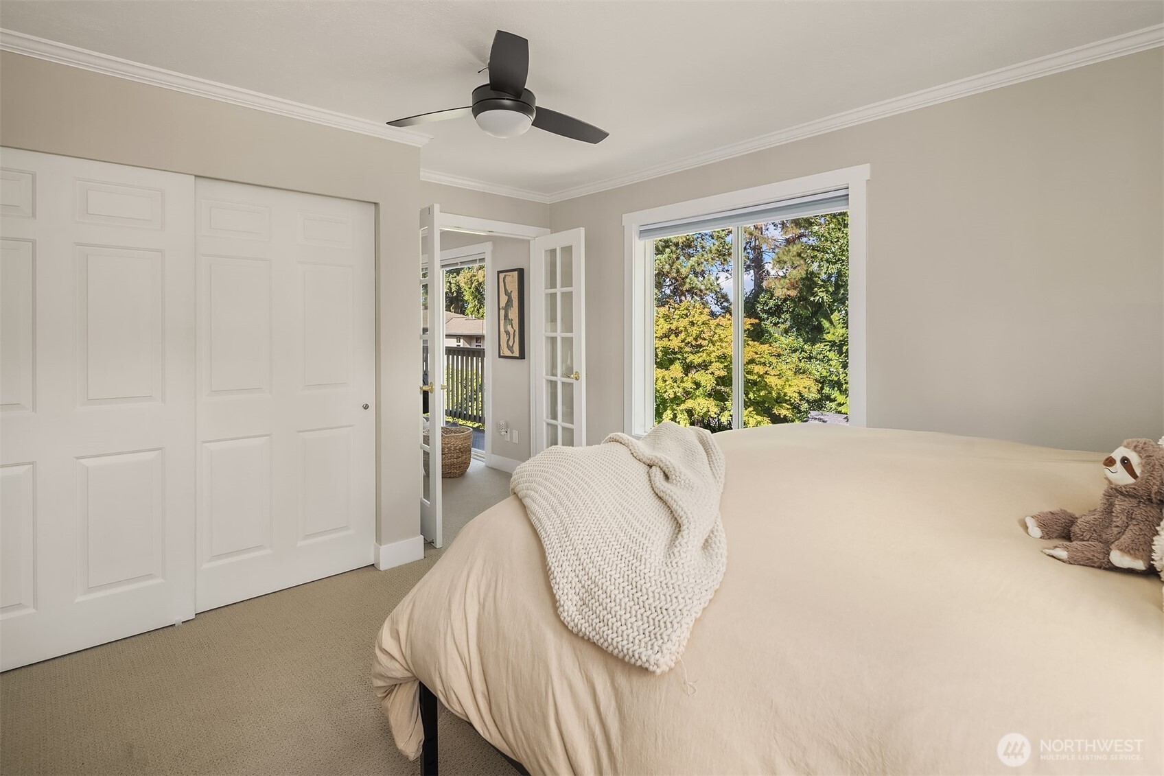 5021 Ripley Lane N Unit: 211