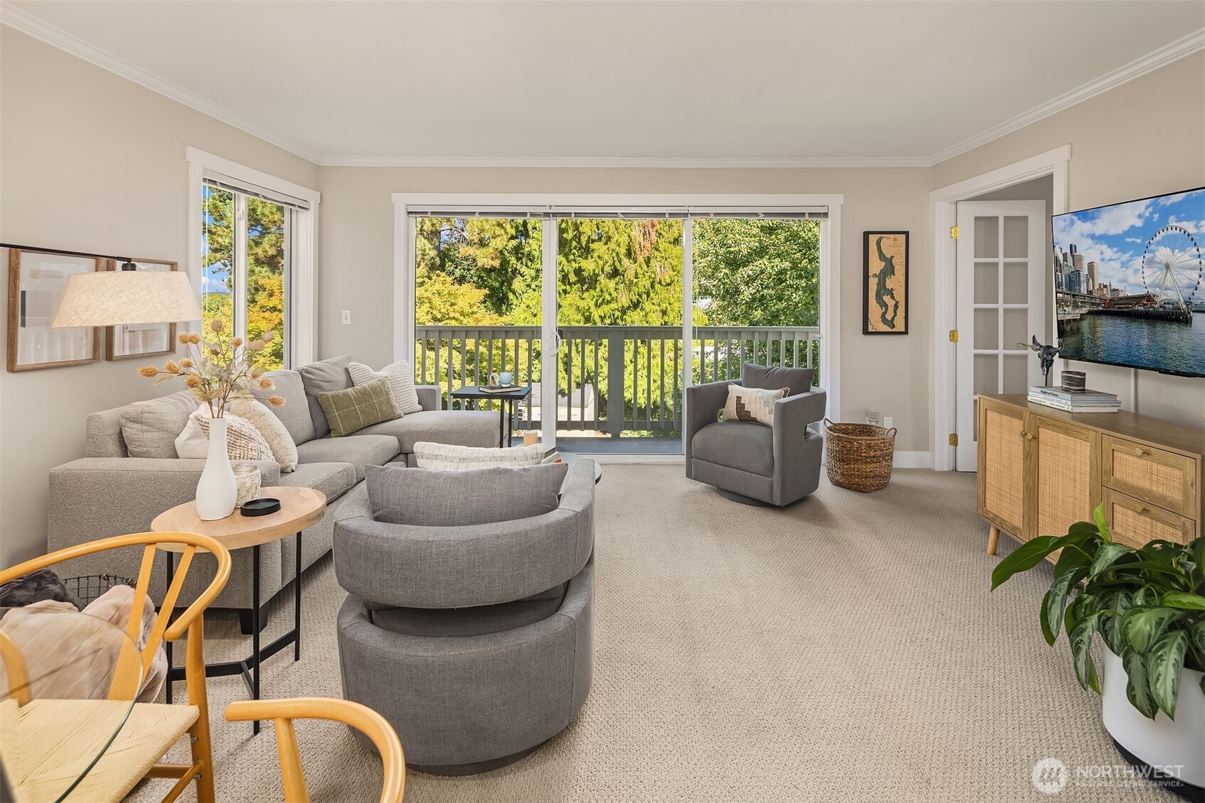 5021 Ripley Lane N Unit: 211