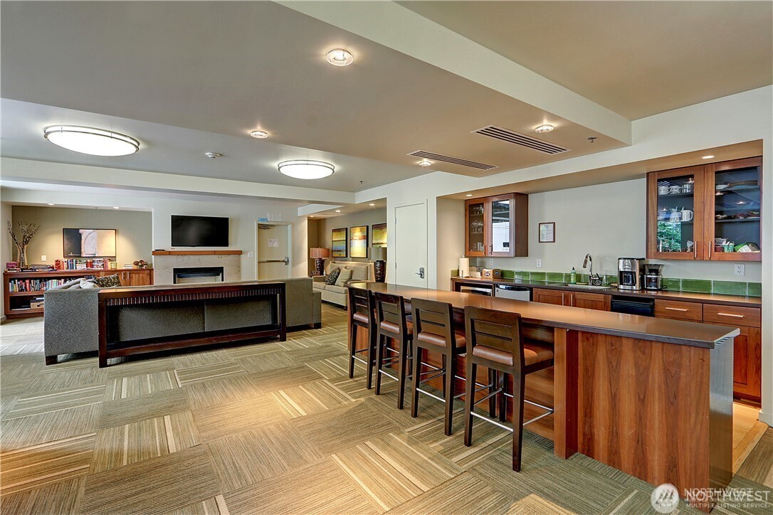 15100 6th Avenue SW Unit: 728