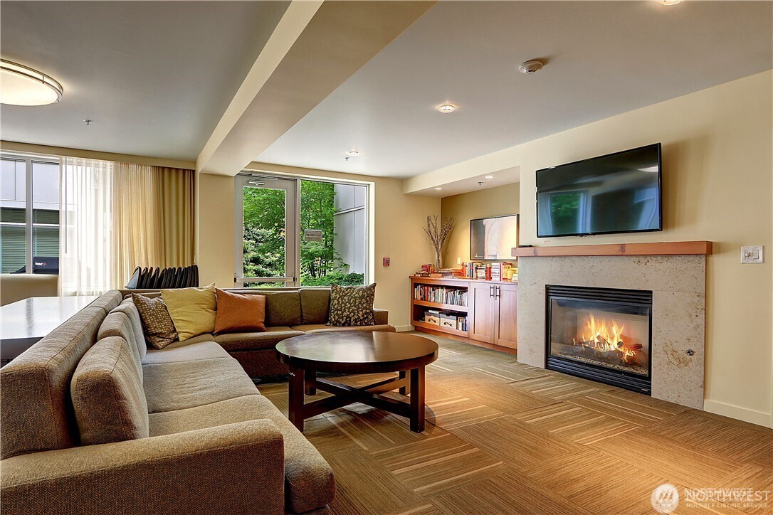 15100 6th Avenue SW Unit: 728